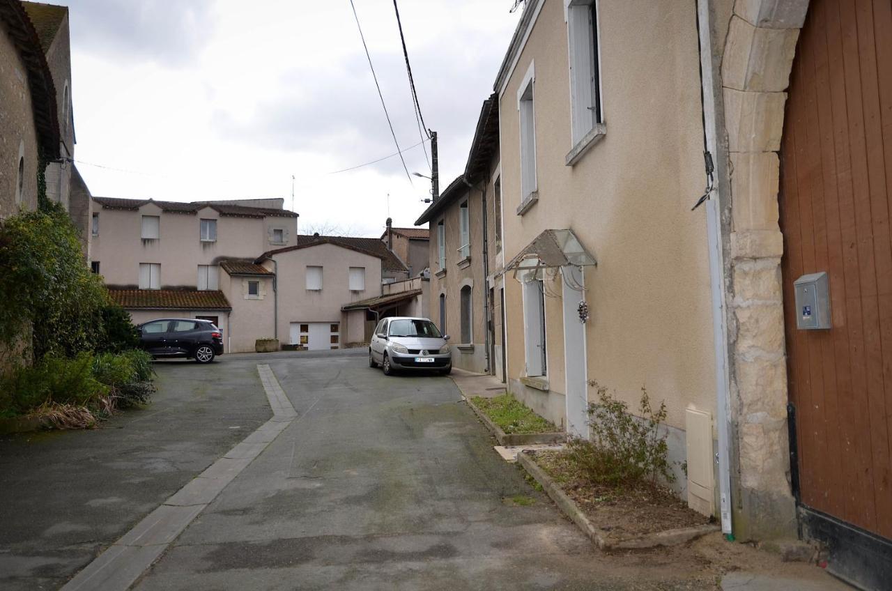Logement Cosy A 5Mn Du Futuroscope Jaunay-Clan Zewnętrze zdjęcie